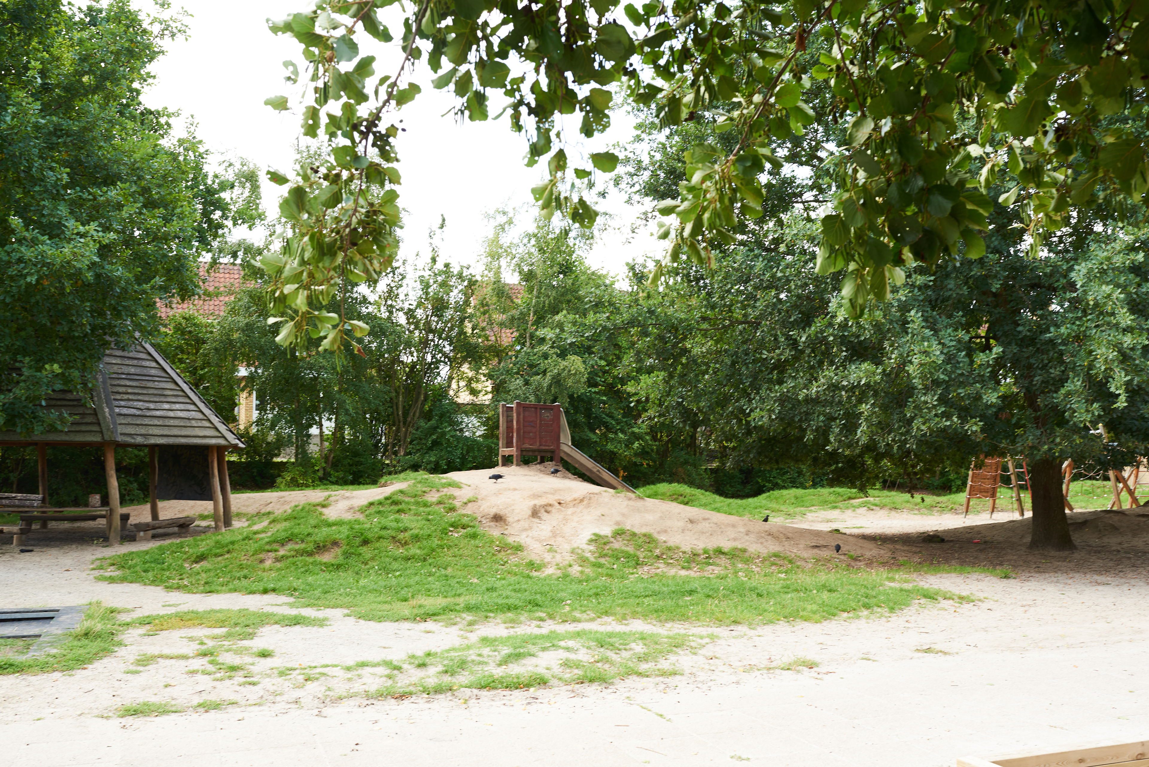 Tom legeplads
